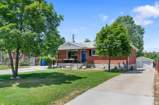 1489 N 400 W
                     MLS #2169604