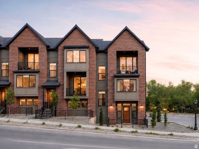 850 E Maplehurst Dr #113
                     MLS #2169631