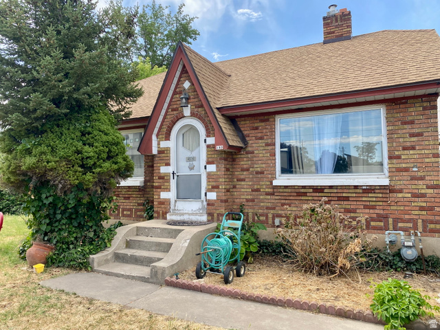 180 E 350 S
                     MLS #2169675
