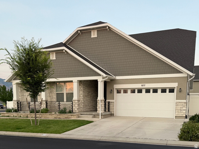 877 S Yarrow Dr
                     MLS #2169692