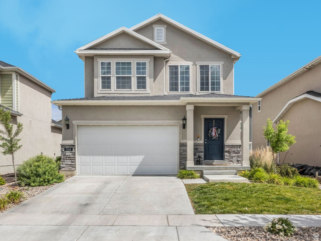 2246 W Bluebird Dr
                     MLS #2169758