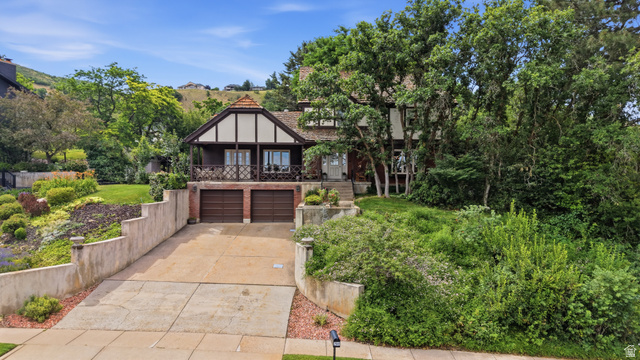2941  Oakwood Dr
                     MLS #2170043