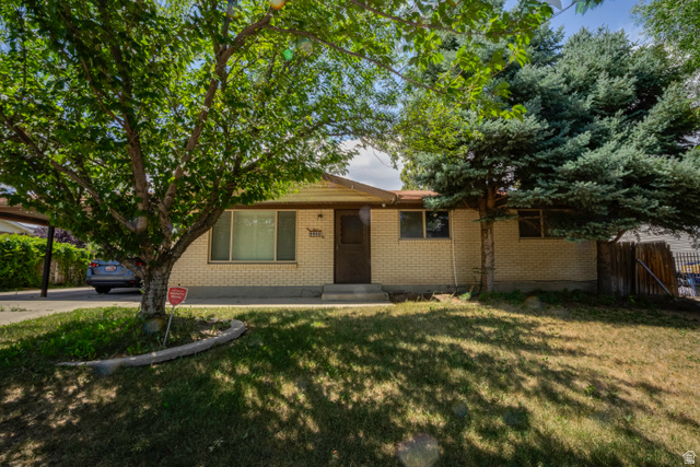 4466 S BRIANS WAY, West Valley City UT 84119