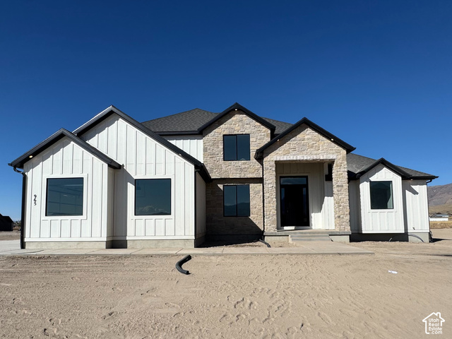 965 E Shilow Rd #112
                     MLS #2170115
