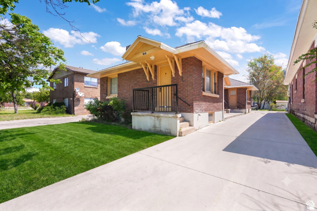 2122  Monroe Blvd
                     MLS #2170197