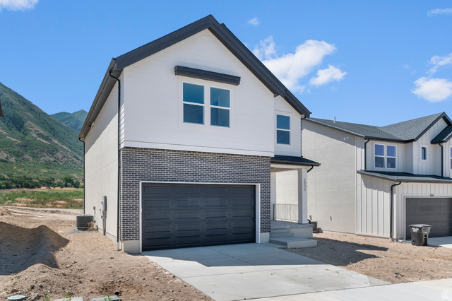 1944 E Belmont Ln #310
                     MLS #2170208