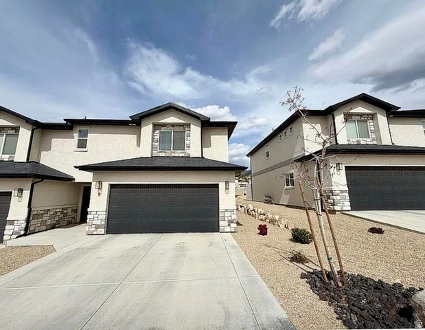 668 E FIDDLERS COVE DR #8, Cedar City UT 84721