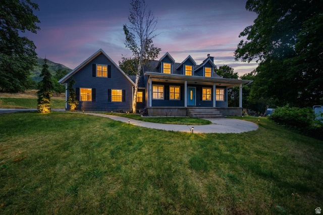 301 S Maple Dr
                     MLS #2170305