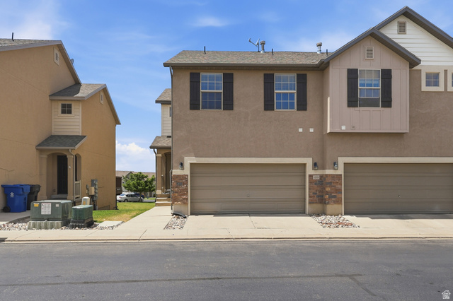 1219  Firefly Dr
                     MLS #2170359