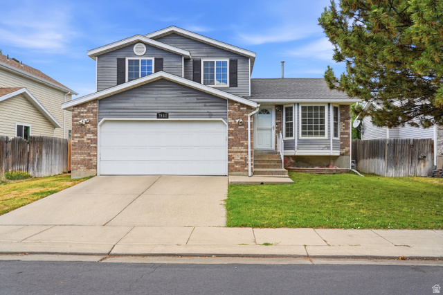 7952 S Palladium Dr
                     MLS #2170449