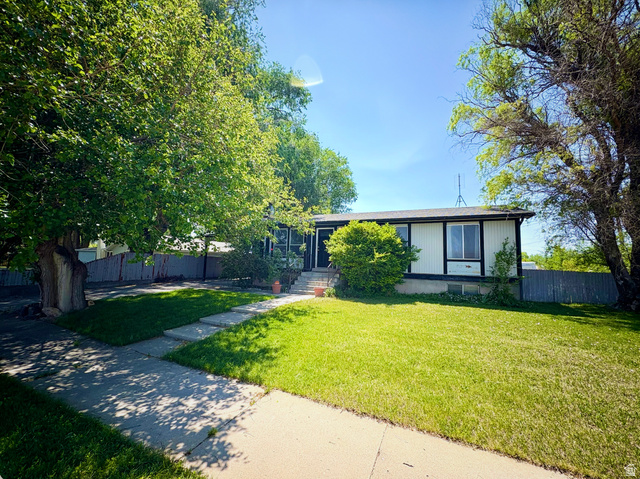 Main photo for 391 N 100 W