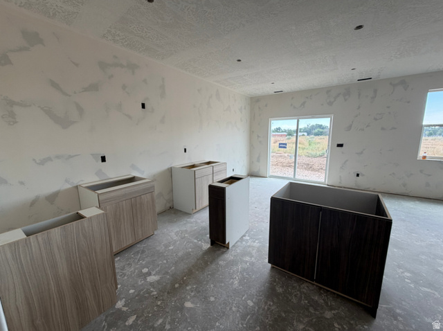 1063 N Summit View Dr, Harrisville, UT 84404 — photo 10