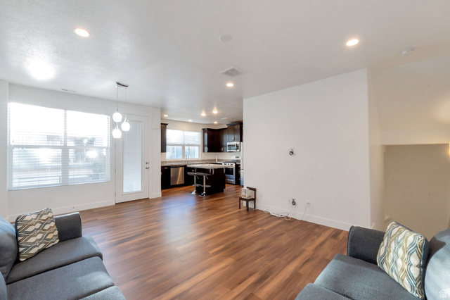 11091 S Owen Ridge Way W, South Jordan, UT 84095, photo 4