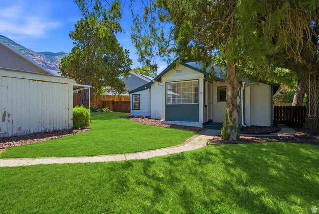 1483 E 21 St
                     MLS #2170658