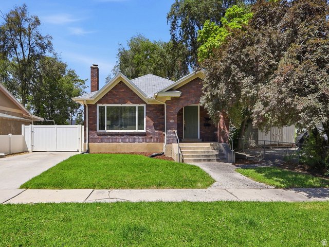 330 W 200 S
                     MLS #2170661