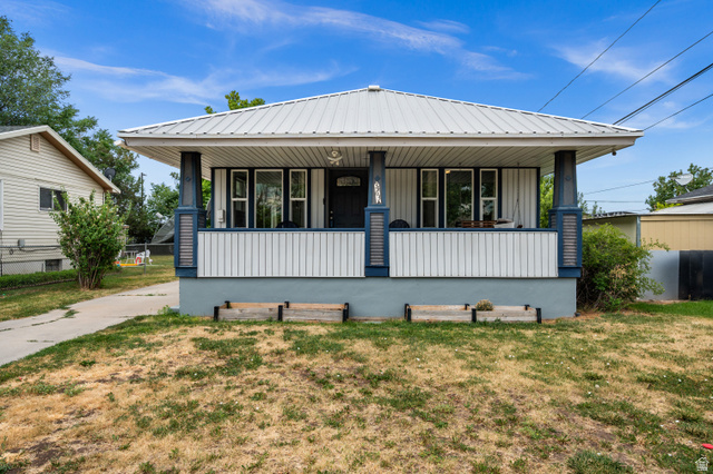 3463 S Lincoln Ave
                     MLS #2170775