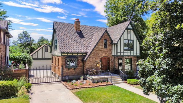 1814 E YALE AVE, Salt Lake City UT 84108