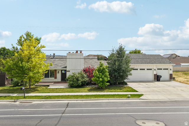 997 W 1600 N
                     MLS #2170884
