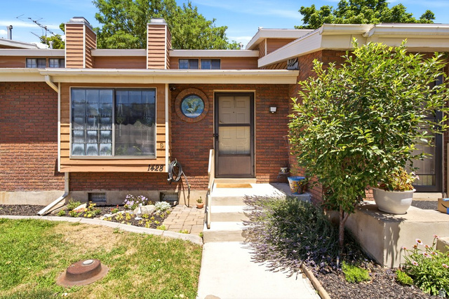 1428 S 1195 E
                     MLS #2170958