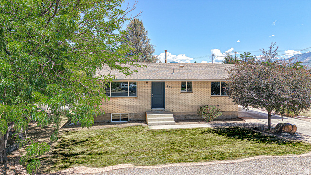 831 E Canyon Rd
                     MLS #2171104