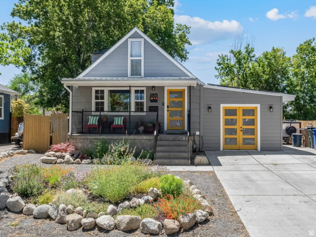 526 E Stringham Ave
                     MLS #2171110