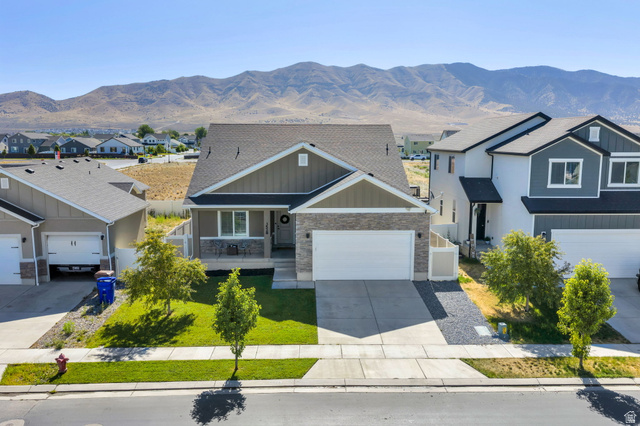 3528 N Willy Way
                     MLS #2171114