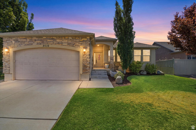 8638 N Jefferson Dr
                     MLS #2171124