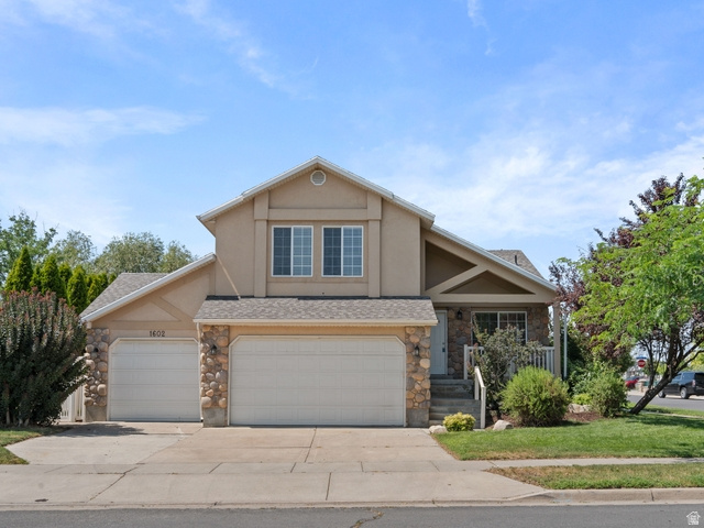 1602 W Rockbridge Dr
                     MLS #2171133