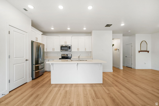 4235 W Anasazi Park Ct, Riverton, UT 84096 — photo 4