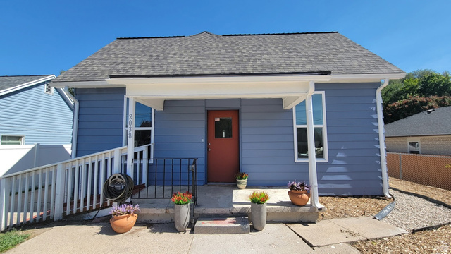 2038  Adams Ave
                     MLS #2171183