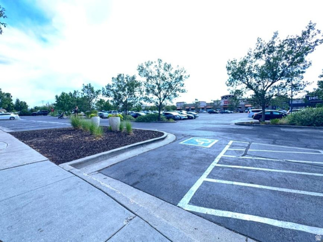 175 N 500 W #F, Bountiful, UT 84010 — photo 3