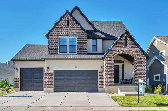 461 W Summerhill Ln
                     MLS #2171230