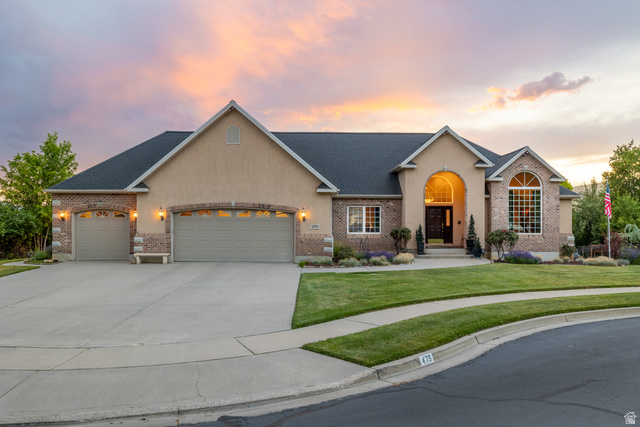 Main photo for 475 E Silverleaf Dr