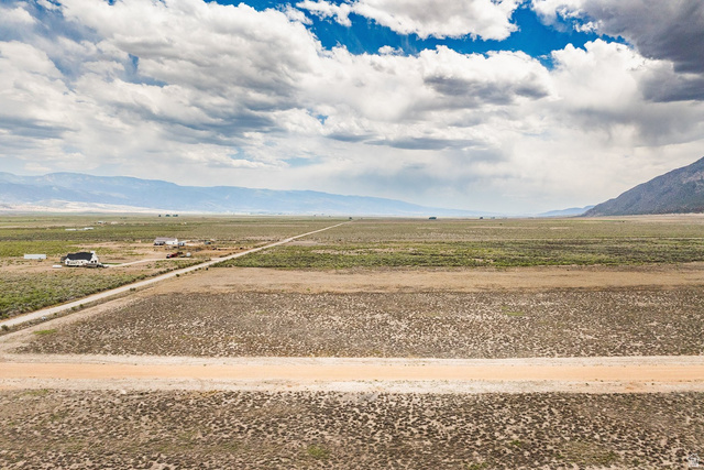 935 E 14250 N #1, Wales, UT 84667 — photo 2
