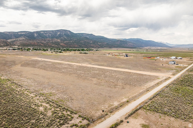935 E 14250 N #1, Wales, UT 84667 — photo 4