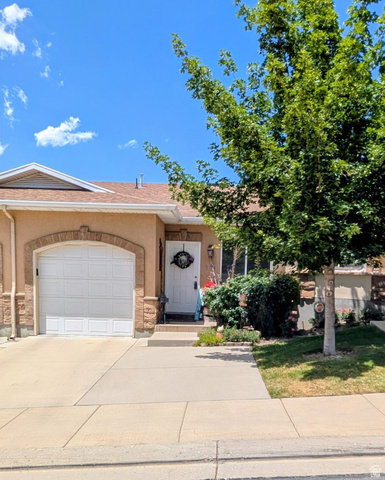 721 W Fairway Dr
                     MLS #2171266
