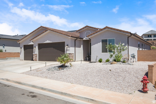 2891 E Chapman Cir
                     MLS #2171291