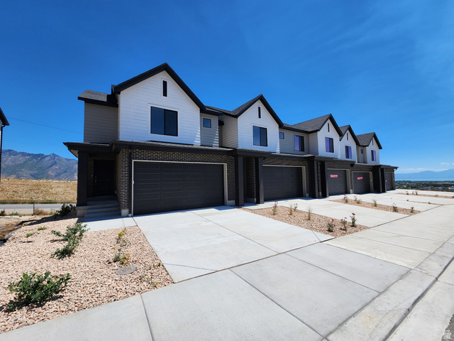 4392 N BUCKSTONE WAY #1344, Lehi UT 84048