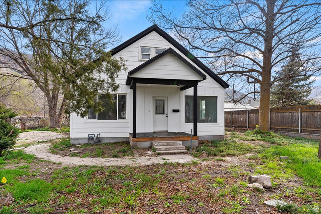 678 N 100 E
                     MLS #2171405