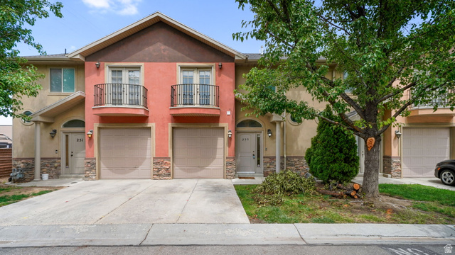 255  Ailee Ln
                     MLS #2171420