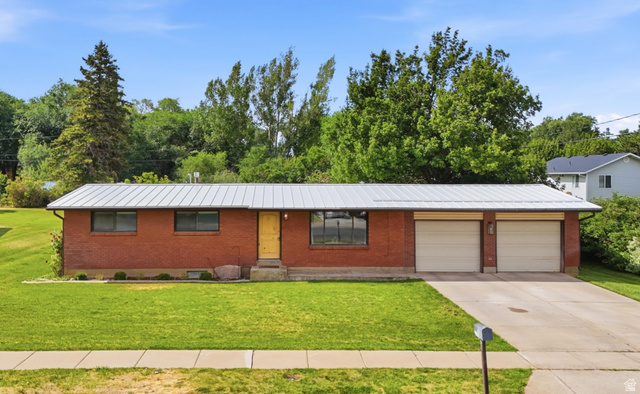 762  Anderson Ave
                     MLS #2171451