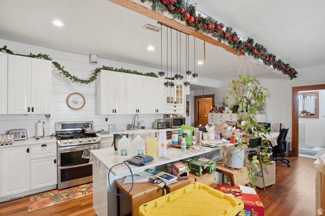 Property in Eagle Mountain - View 38