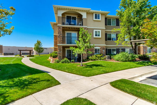 Main photo for 184 E Spencer Peak Way #c-2