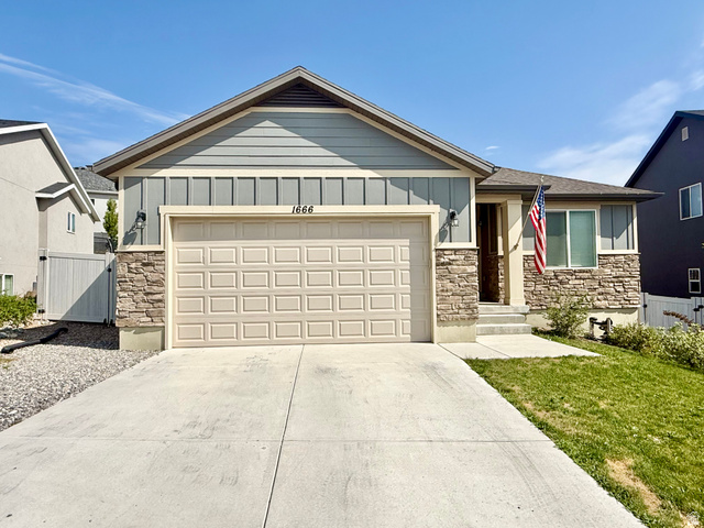 1666 W Foxberry Rd, Santaquin, UT 84655