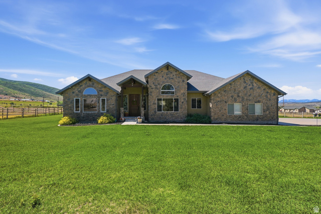 Main photo for 90 E Sky Ln