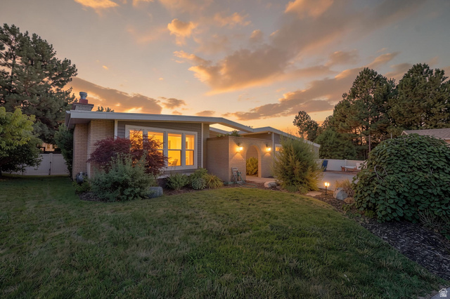 4833 S Van Buren Ave
                     MLS #2171614