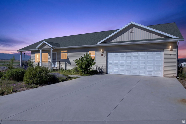 450 E 200 S
                     MLS #2171628