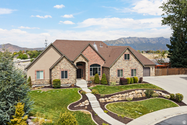 886 W CANYON VIEW CT