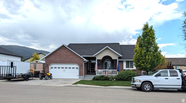654 E 70 S
                     MLS #2171669