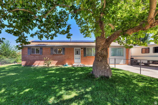 427  Huntridge Dr
                     MLS #2171672